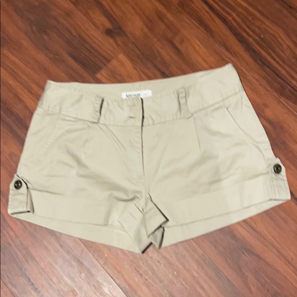 Beige shorts
